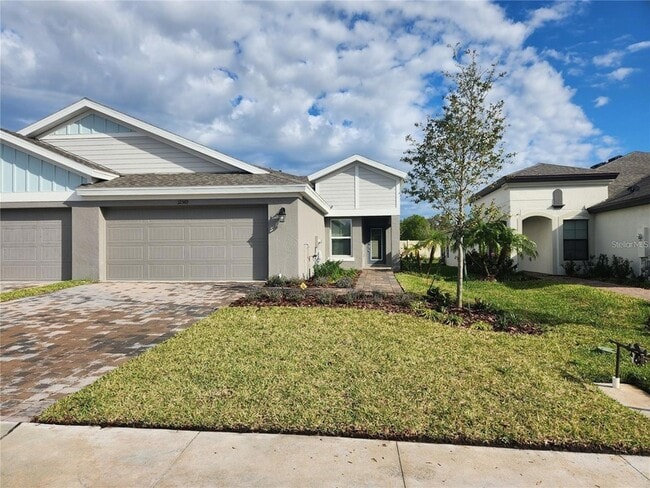 Building Photo - 12573 Oak Hill Way