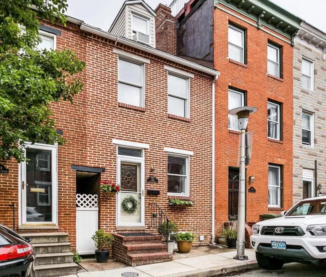 Building Photo - 130 E Gittings St