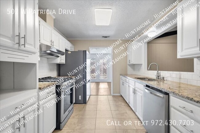 Photo - 502 W Patricia Dr