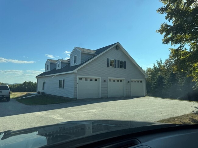 Photo - 670 Dodge Hollow Rd