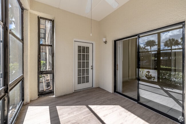 2BR, 2BA - 1,422SF - St. Armand - Florida Room - The Blake at Bradenton