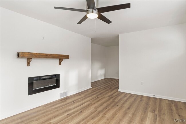 Photo - 25 Mcpherson St