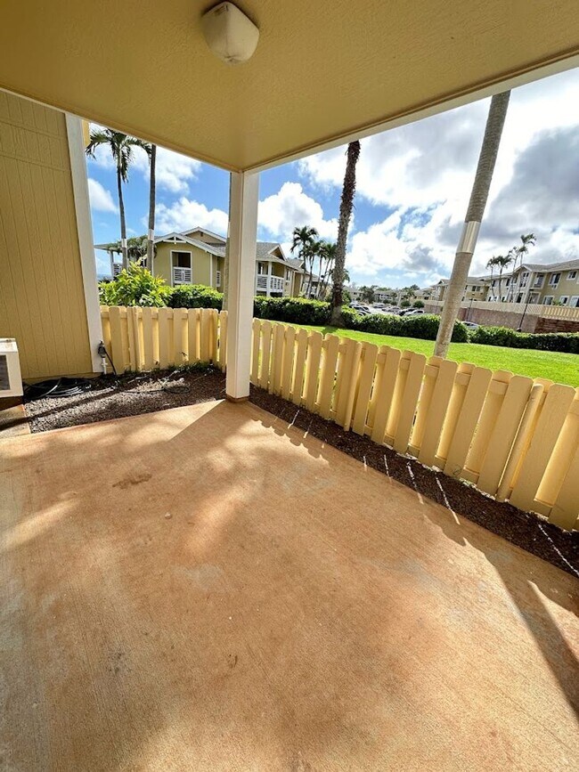 Photo - 94-514 Kupuohi St., #11/105
