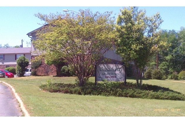 Photo - Broadway Apartments