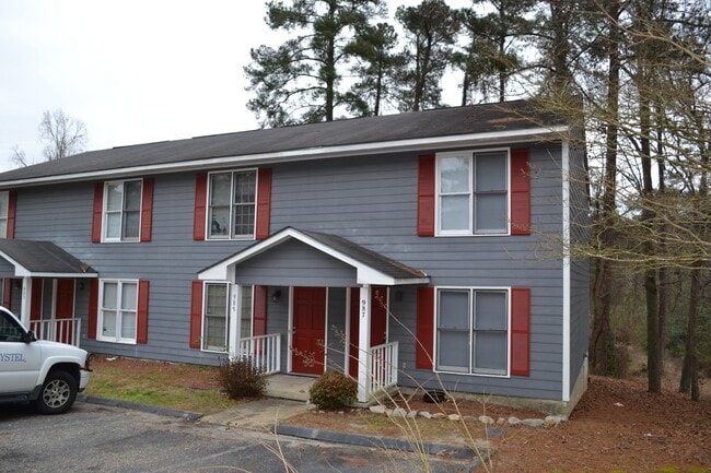 2 Bedroom Townhome available 5/15/2025 - n... - 2 Bedroom Townhome available 5/15/2025 - n...
