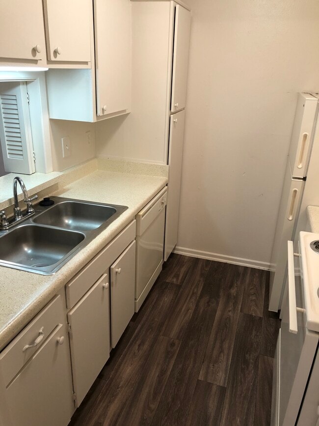 Photo - Antonian Apartments