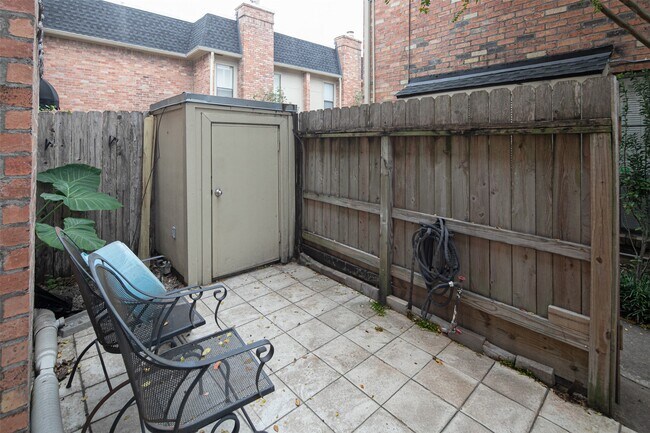 Photo - 1601 S Shepherd Dr