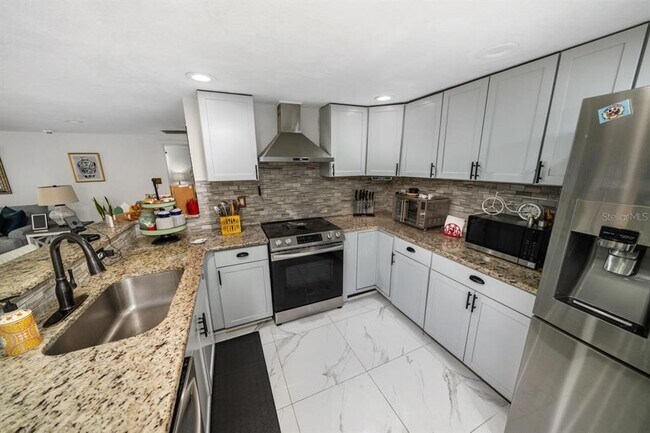 3549 Rockaway Dr
