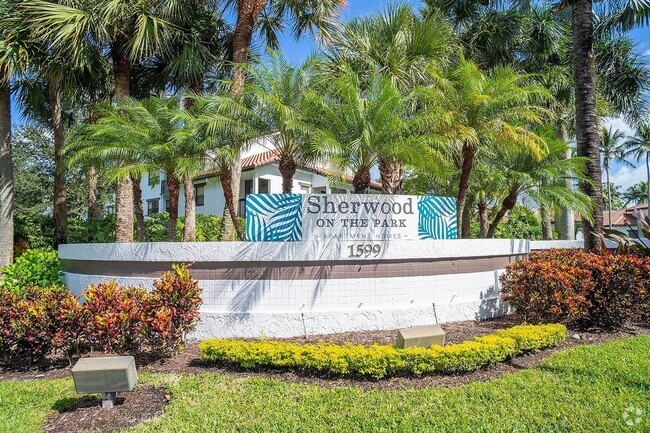 Sherwood on the Park Florida Apartments - Sherwood on the Park Rental