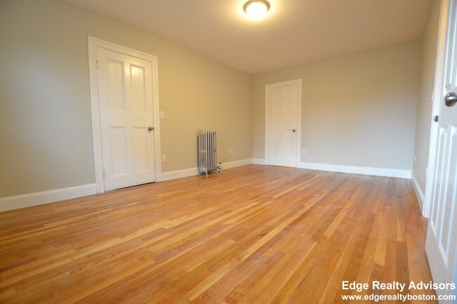 Photo - 58 Foster St