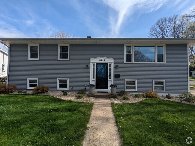 Building Photo - 6413 Woodington Way Rental