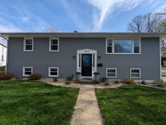Building Photo - 6413 Woodington Way Rental