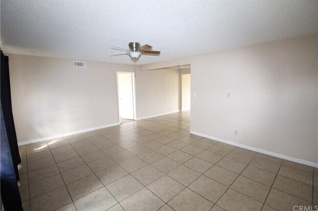 Photo - 6565 Mojave Ave Condo