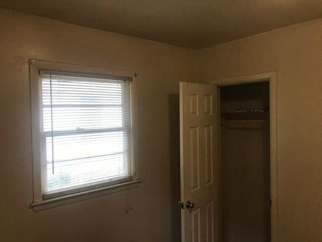 Photo - 208 Wayne Ave