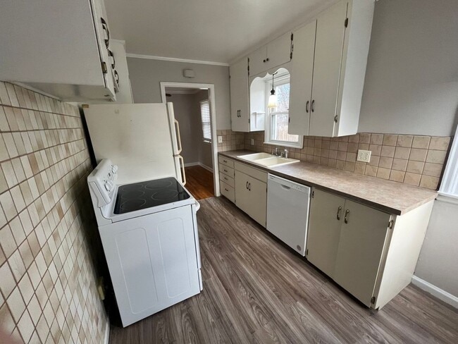 Photo - 3 Bedroom / 2 Bath Home! | Omaha, Ne