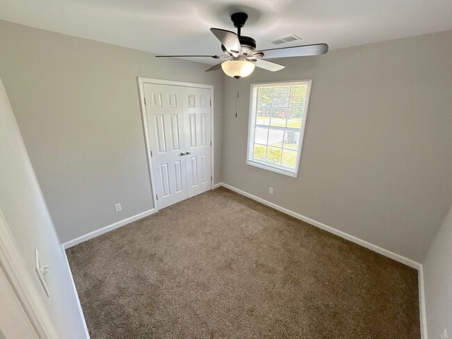 Photo - 3825 Glenburee St