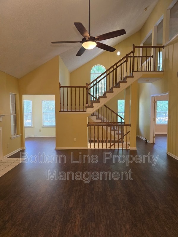 Photo - 6108 Gray Gate Ln