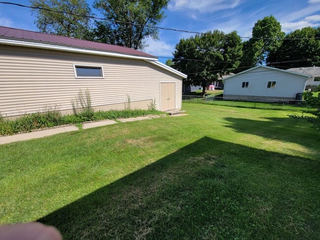 Photo - 1442 Cascade St NW