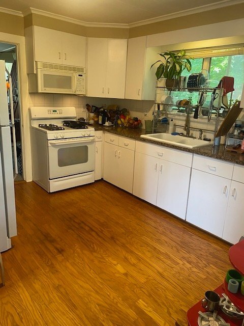 Photo - 289 Brentwood Blvd