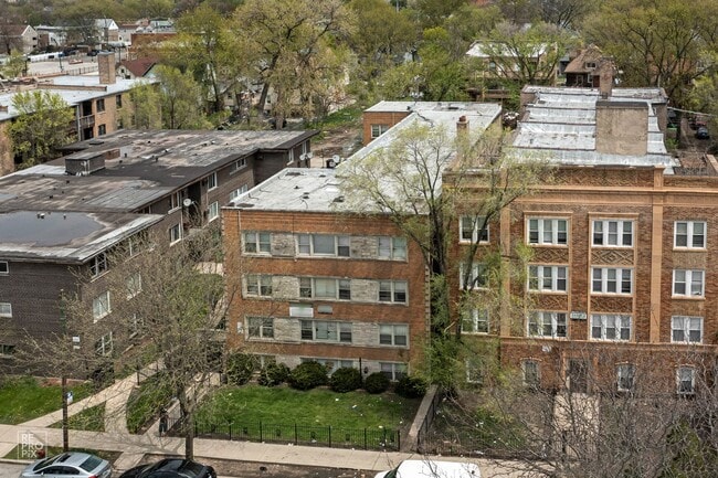 Photo - 729 N Central Chicago, IL 60644
