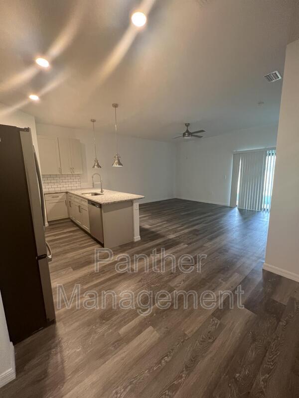 Photo - 4030 SW 7th Pl