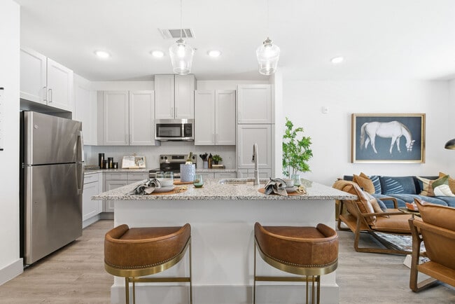 Building Photo - Merano Apartments