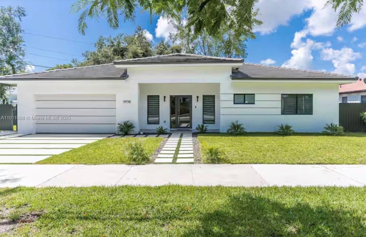 Photo - 9958 SW 216th St