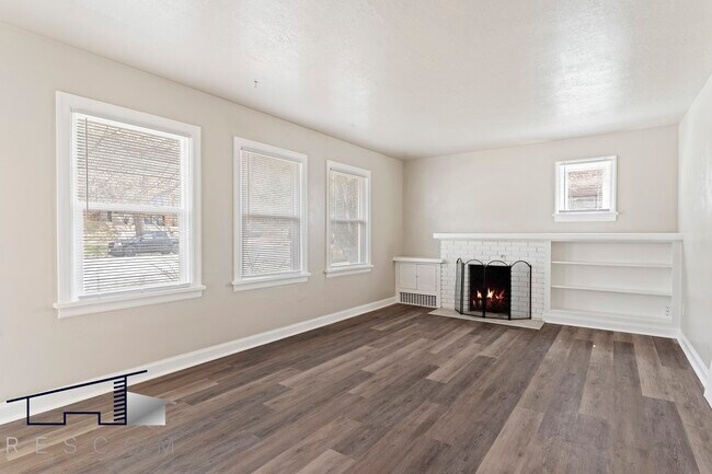 2705 Polk Ave Unit 1