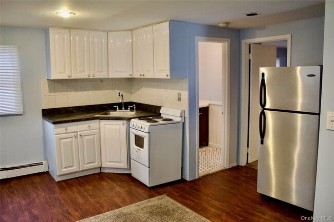 Photo - 927 Jackson Ave