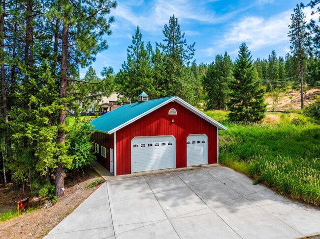 Photo - Furnished Modern Loft in Ottery Bay