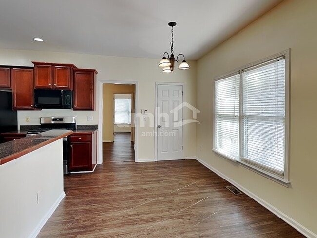 Photo - 34 Kodiak Ct