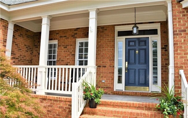 Photo - 4 bedroom/ 3.5 bathroom- Stonehouse
