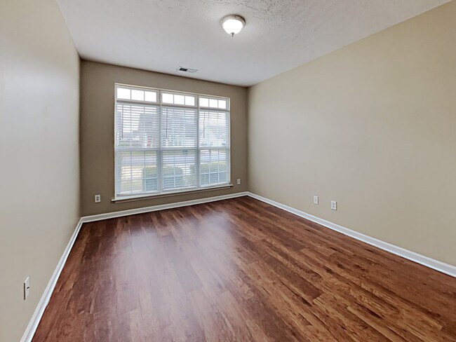 Photo - 2738 Pepperdine Dr