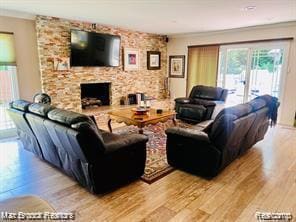 Photo - 4784 Valleyview Dr S