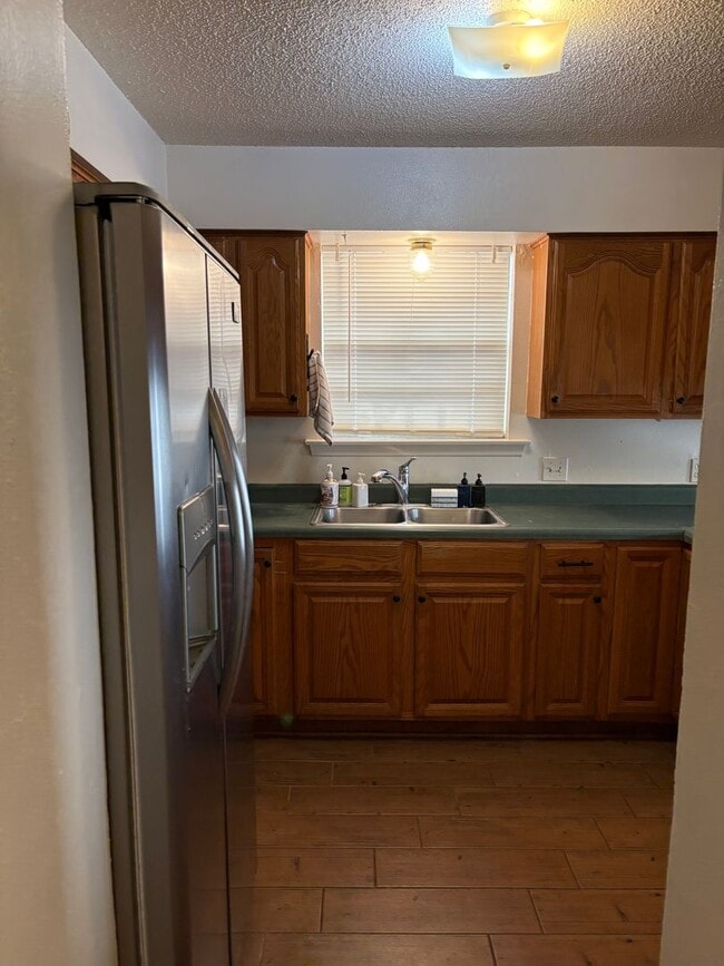 Photo - 1827 Eighth St