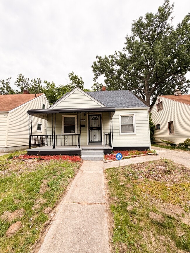 Building Photo - 14550 Northlawn St
