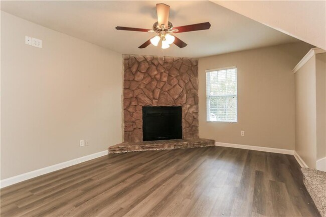 Photo - 4981 Galbraith Cir