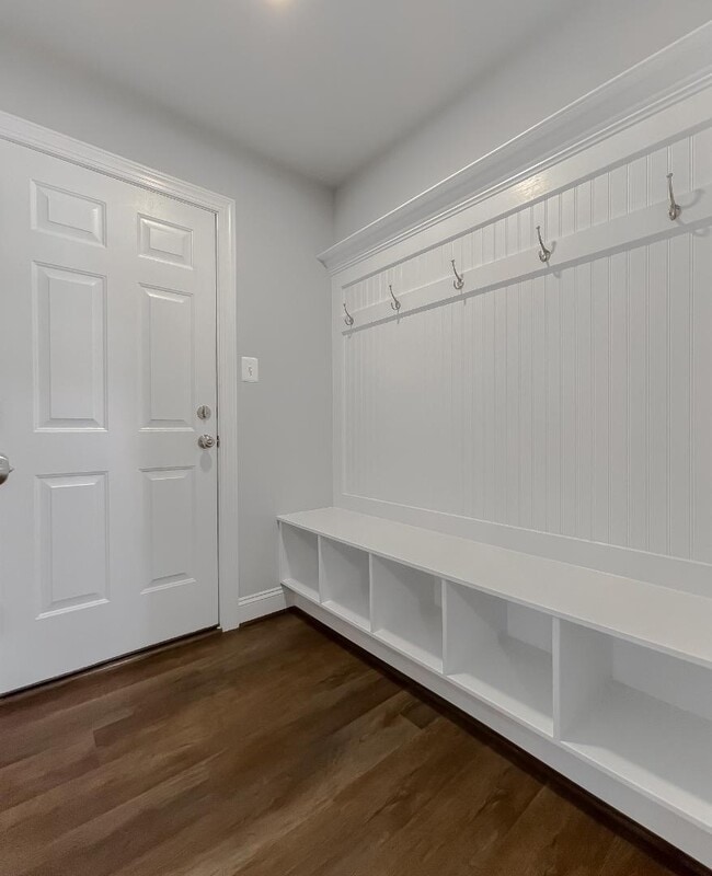 Photo - Sullivan Lane