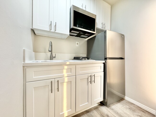 Photo - 858 N La Fayette Park Pl Apartment Unit 1A