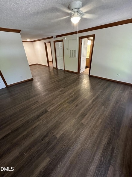 Building Photo - 3506 Ivy Commons Dr Unit 202