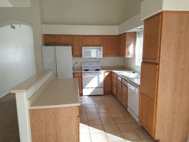 Photo - SPACIOUS HOME IN GREAT NORTHWEST LOCATION!