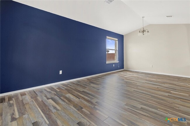 Photo - 200 Memory Ln