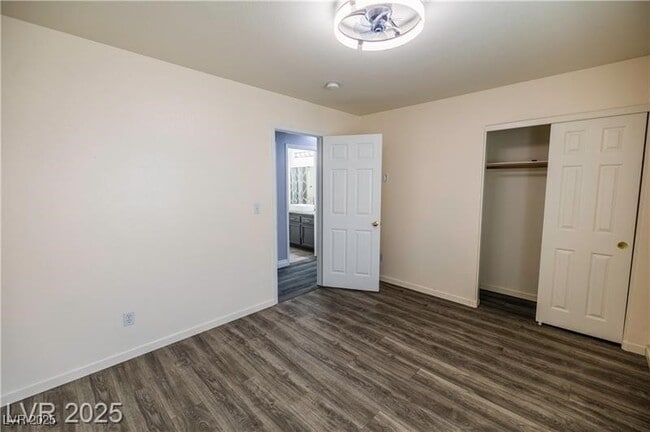 Building Photo - 4720 Painted Hills St