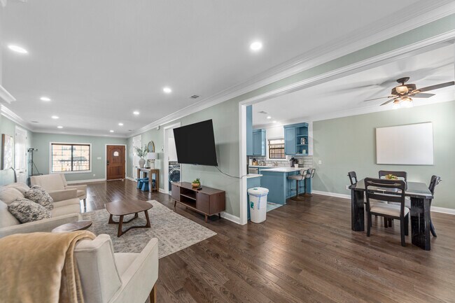 Photo - 3316 Inwood Rd