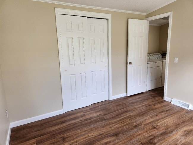 Photo - 16 Kimberly St