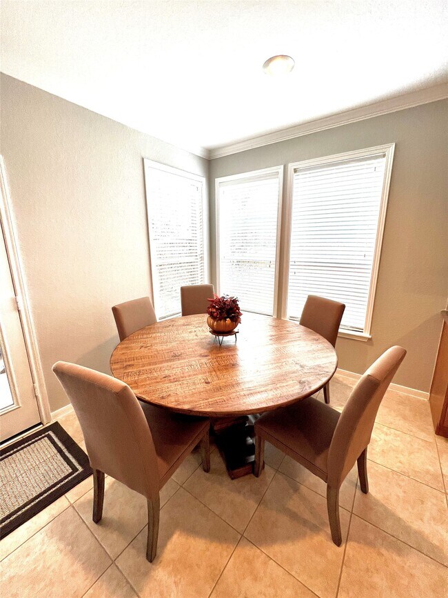 Photo - 27 E Shale Creek Cir