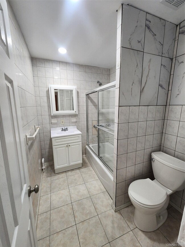 Photo - 82-03 Myrtle Ave Unit 2L