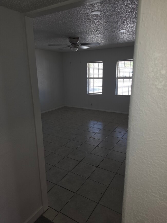 Photo - 2422 Copper Ave