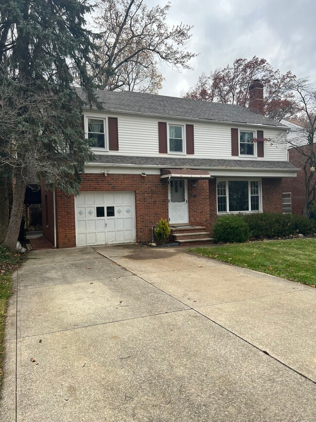 Building Photo - 1264 Brainard Rd