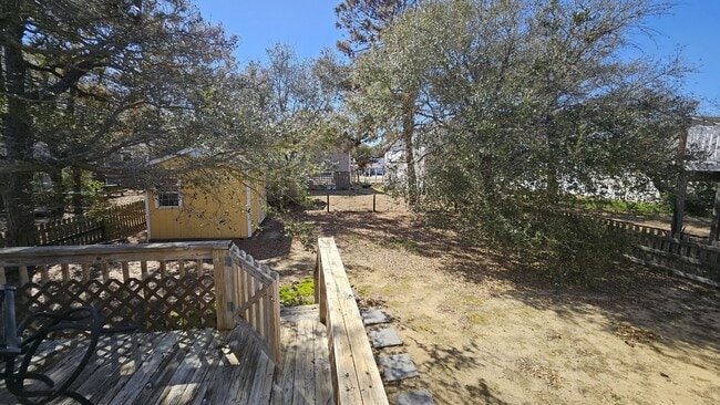 Photo - 2038 Norfolk St